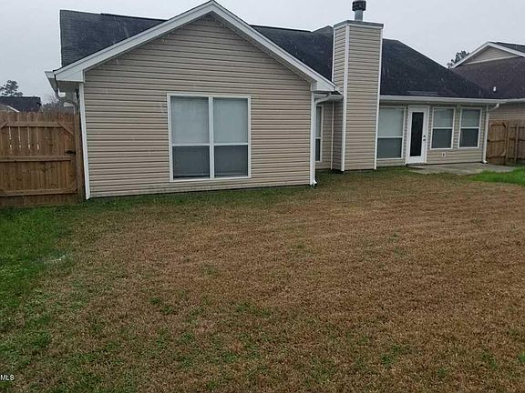 2nd image of 18020 Lake Vista Dr