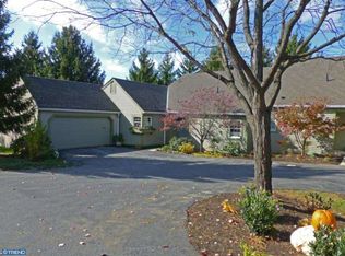 2016 Meadow Gln, Wyomissing, PA 19610