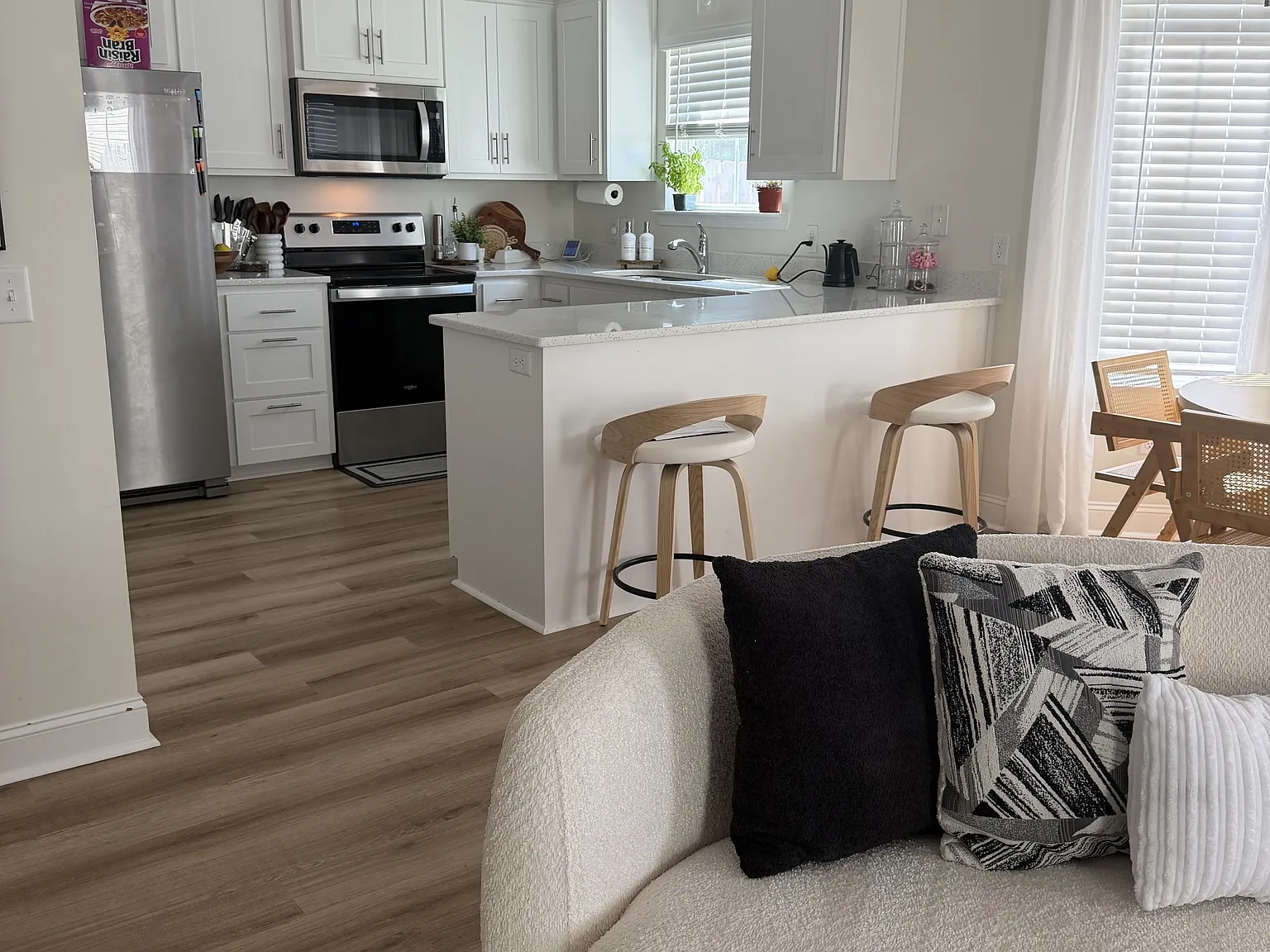 827 Abode Avenue - 1 — Photo 3
