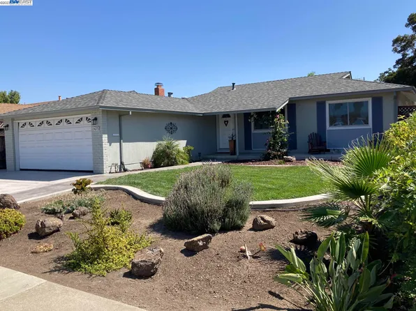 5670 Greeley Pl, Fremont, CA 94538