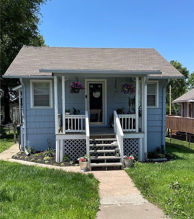 1st image of 2616 S 4th St