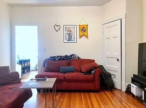 5th image of 6 Cordis St #4