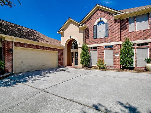3rd image of 20510 Atascocita Shores Dr