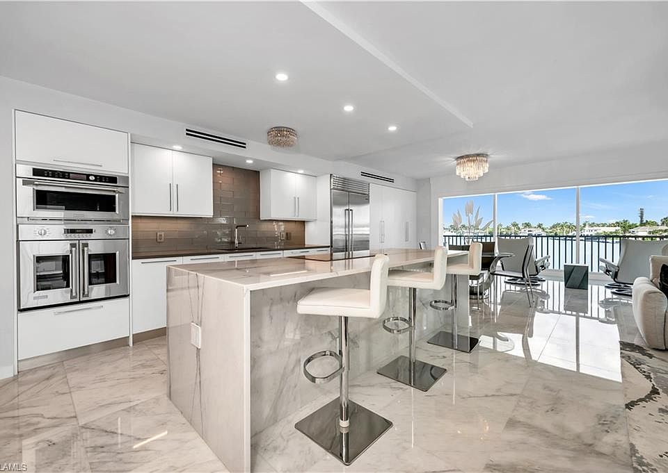 1st image of 2750 Gulf Shore Blvd. N, #204