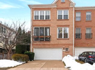 11503 Waterhaven Ct, Reston, VA 20190