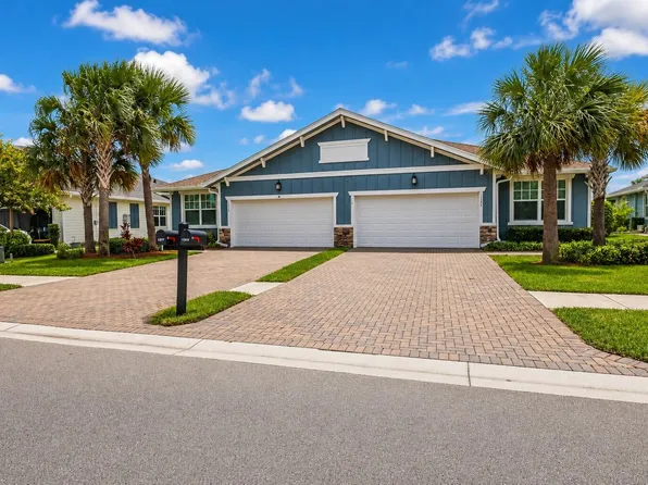 1217 HAYWAGON Trail, The Acreage, FL 33470