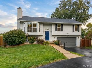 167 Edgeworth Ave, Maryland Heights, MO 63043