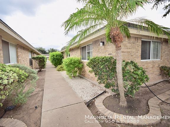 2nd image of 705 Sandpiper Ave APT D