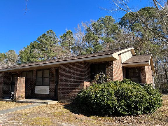 2nd image of 2755 Oak Leaf Dr