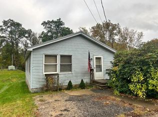 25 W Main St, Youngsville, PA 16371