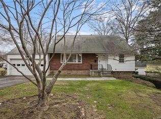 8 Marianna Dr, Hastings On Hudson, NY 10706