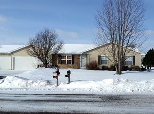 N9659 Hopfensperger Rd, APPLETON, WI 54915