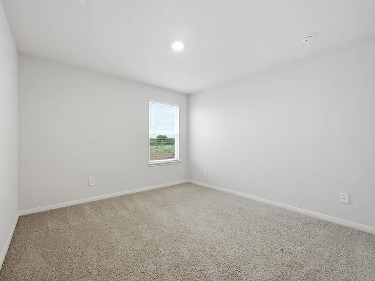 129 Briggs Ln — Photo 23