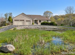 535 Leonard St NW #O, Grand Rapids, MI 49534
