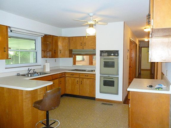 5th image of 2112 Needham Ln