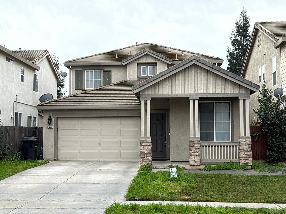 1st image of 2460 Heartland Dr