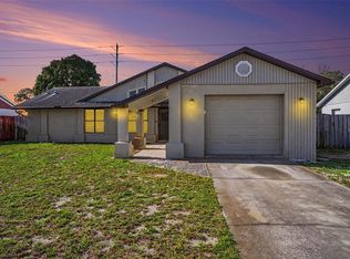 2726 Blossom Lake Dr, Holiday, FL 34691