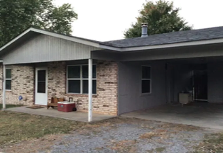 1507 E Summerfield St — Photo 1