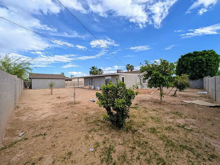 13208 W Tuckey Ln — Photo 54