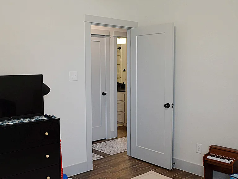 8400 Kasen Ave — Photo 28