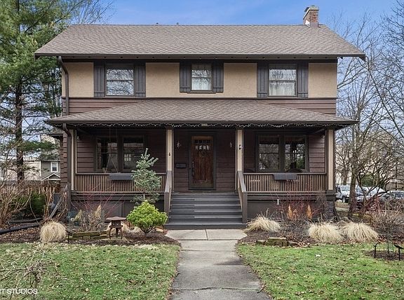 2nd image of 2635 Eastwood Ave