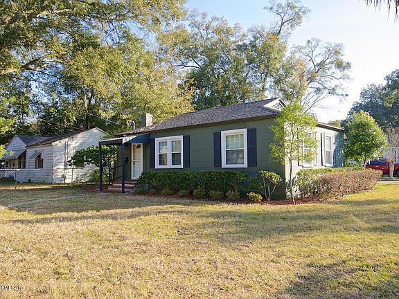 2nd image of 2251 Home Park Cir W
