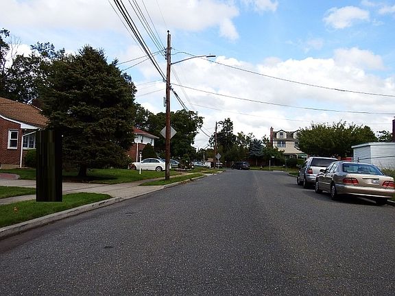 4th image of 1 Norton Dr