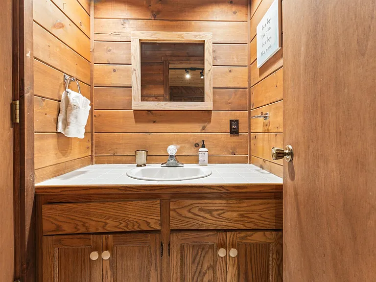Lower Level Shared Bathroom 4
