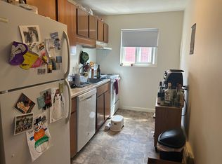 1078 Fellsway APT 10, Medford, MA 02155