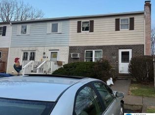 5622 Wedge Ln, Allentown, PA 18106