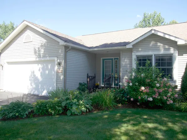 37 Honeysuckle Lane, Williston, VT 05495