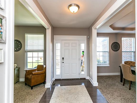 5th image of 5921 Golden Bell Way