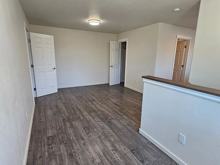 171 Mellecker Way — Photo 21