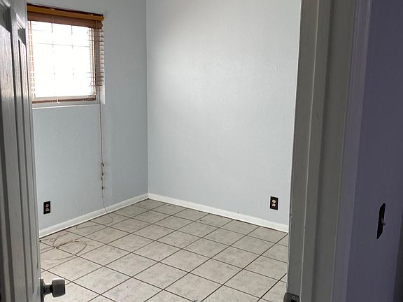 5th image of 6062 Vierra Ln #D