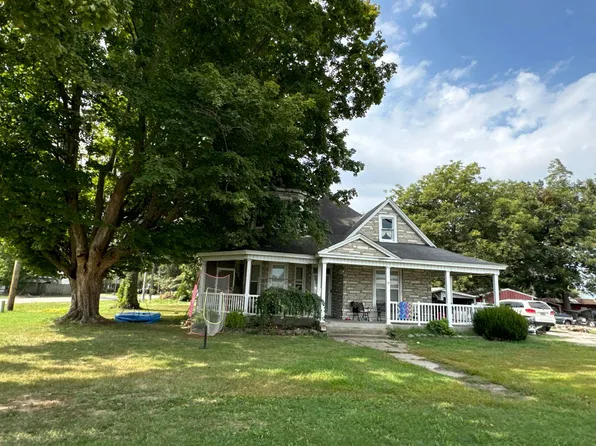 101 N Russell St, Oran, MO 63771