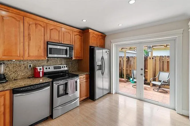 5080 NW 84th Ave #5080 — Photo 6