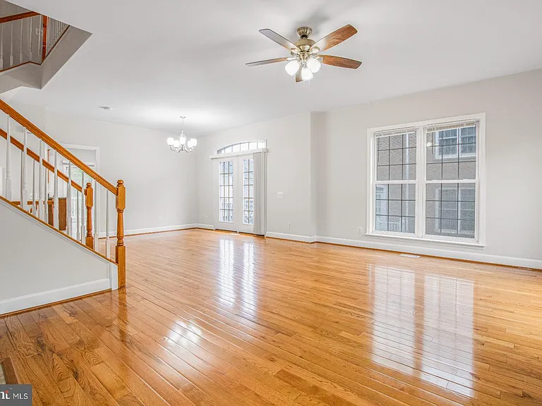 14741 Potomac Branch Dr — Photo 14
