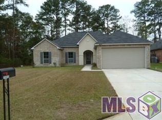25913 Bronzewood St, Denham Springs, LA 70726