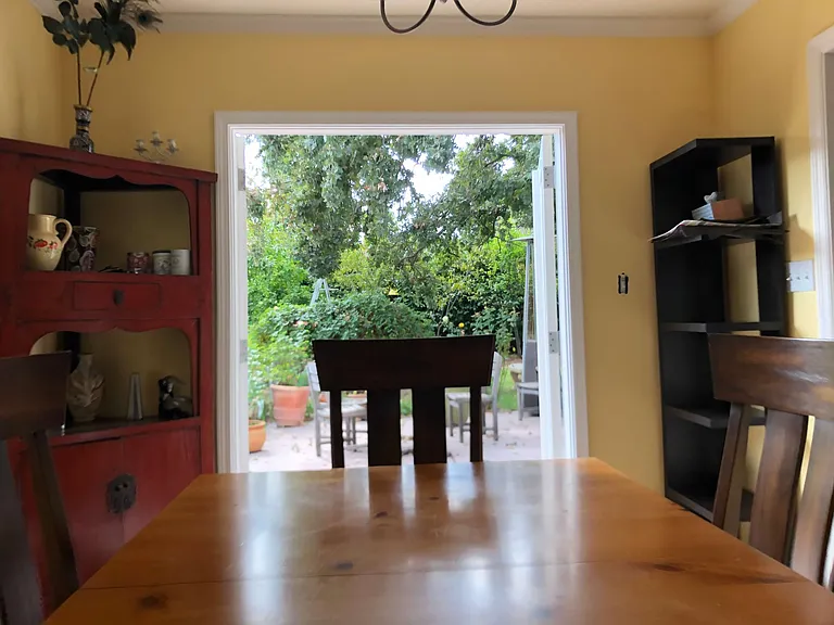 944 Johnson St — Photo 8