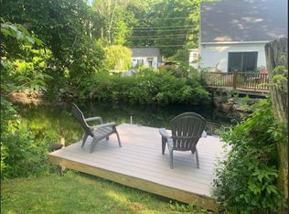 15 High St, Meredith, NH 03253