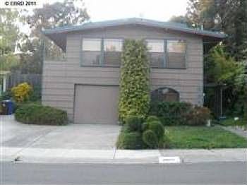 1st image of 2665 Sheldon Dr