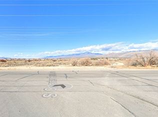 5800 S Malibou Ave, Pahrump, NV 89061