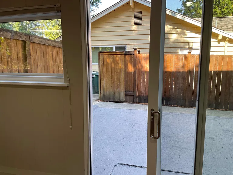 1614 152nd Ave SE — Photo 31