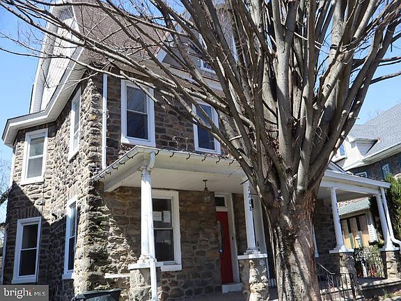 3rd image of 7208 Chestnut Ave