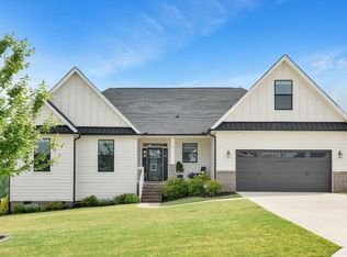3 Cheswood Ct, Greer, SC 29651