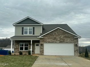 583 Fieldcrest Rd, Blountville, TN 37617