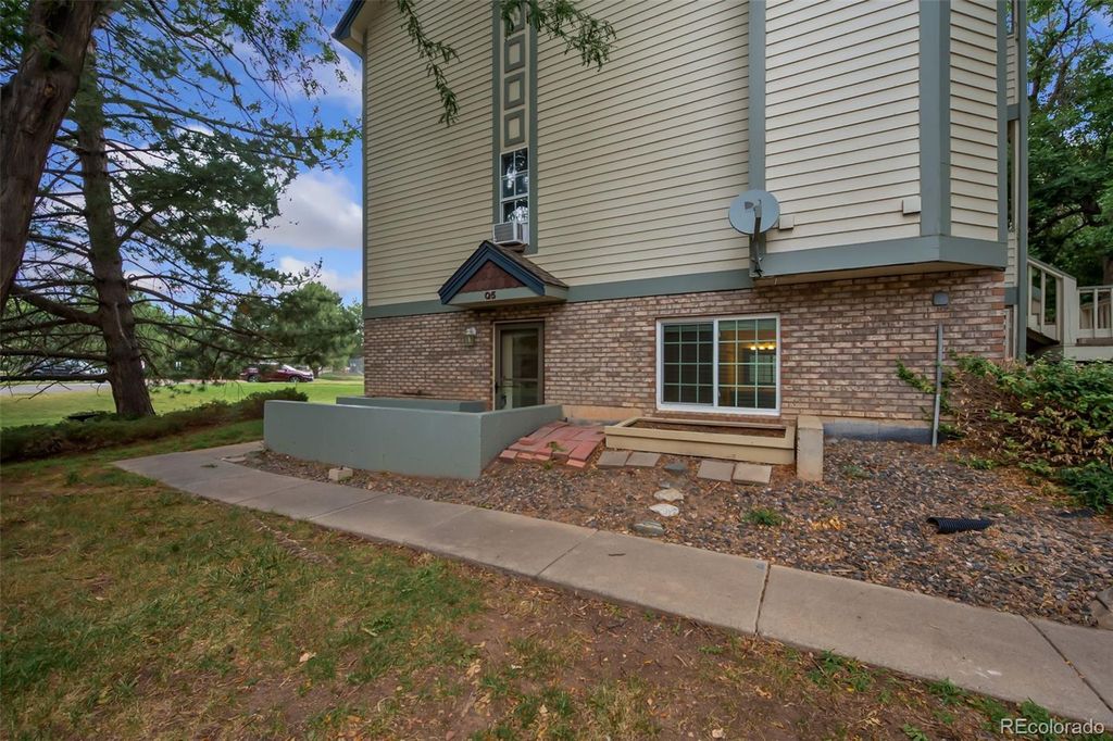2828 Silverplume Drive #Q5