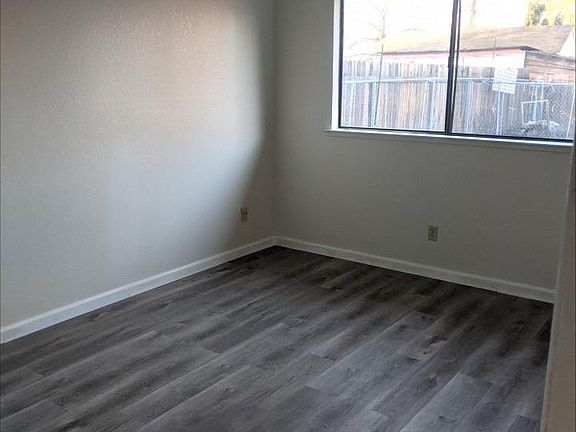 5th image of 728 N Hobson Ave APT A