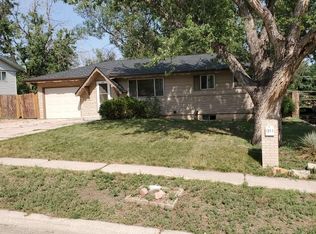 1211 Holmes Dr, Colorado Springs, CO 80909