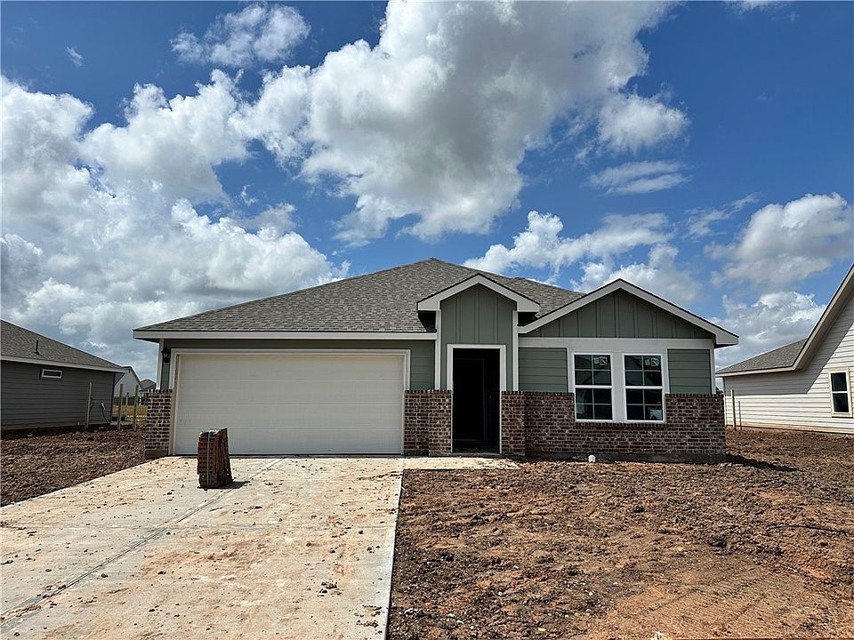 1st image of 473 Harvest Lake Dr